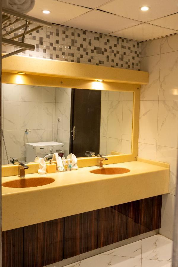 Elite Al Hamra - Al Cornich Aparthotel Jeddah Luaran gambar